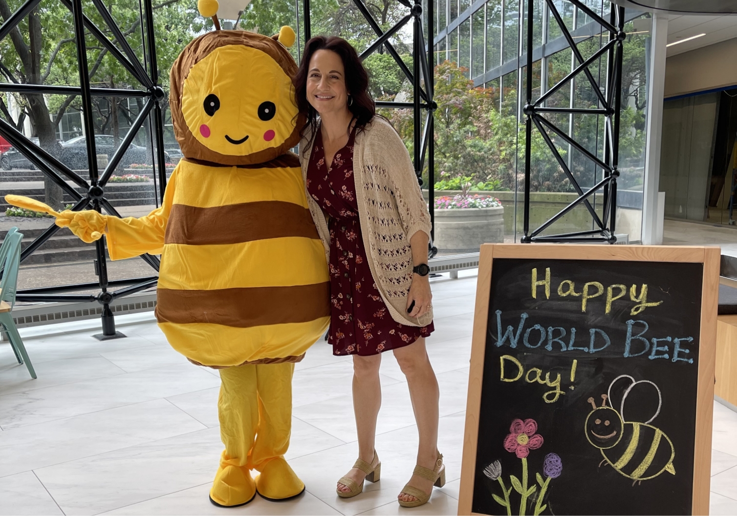 world bee day mascot