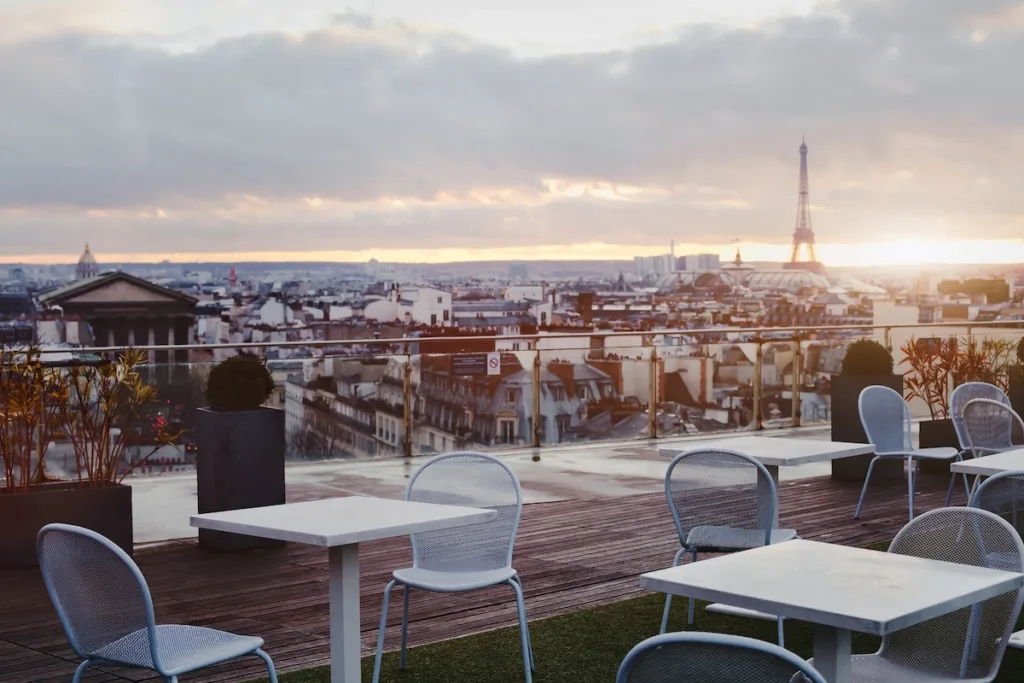 beautiful cafe in Paris