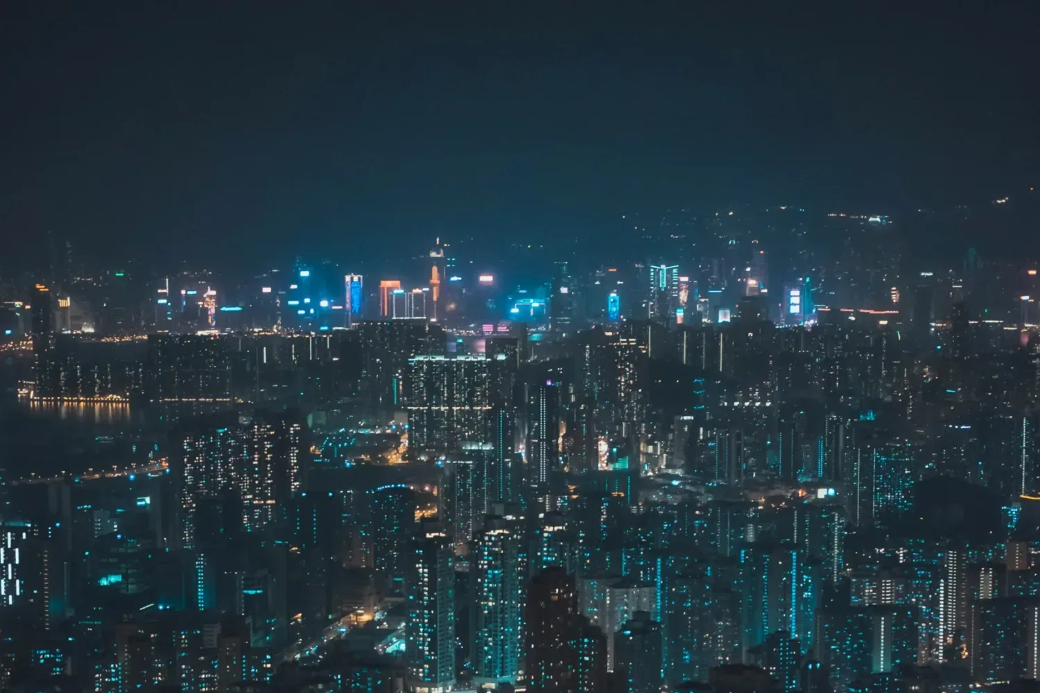 xavier-l-2L95qpS6cnA-unsplash